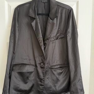 Moda Women's Charcoal Satin Blazer